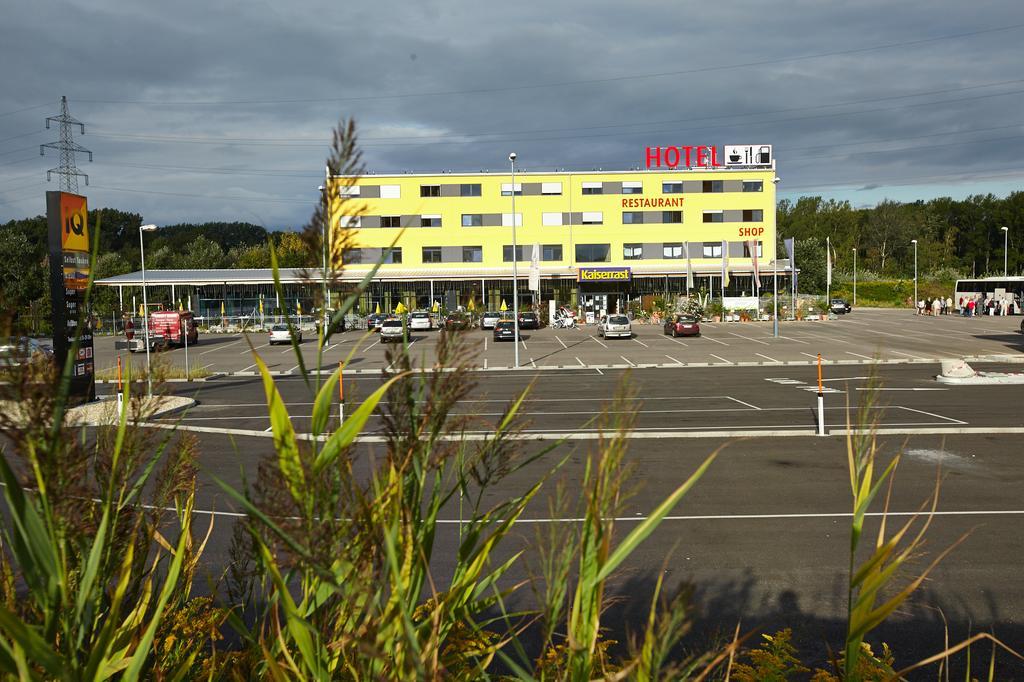 Kaiserrast Stockerau Luaran gambar